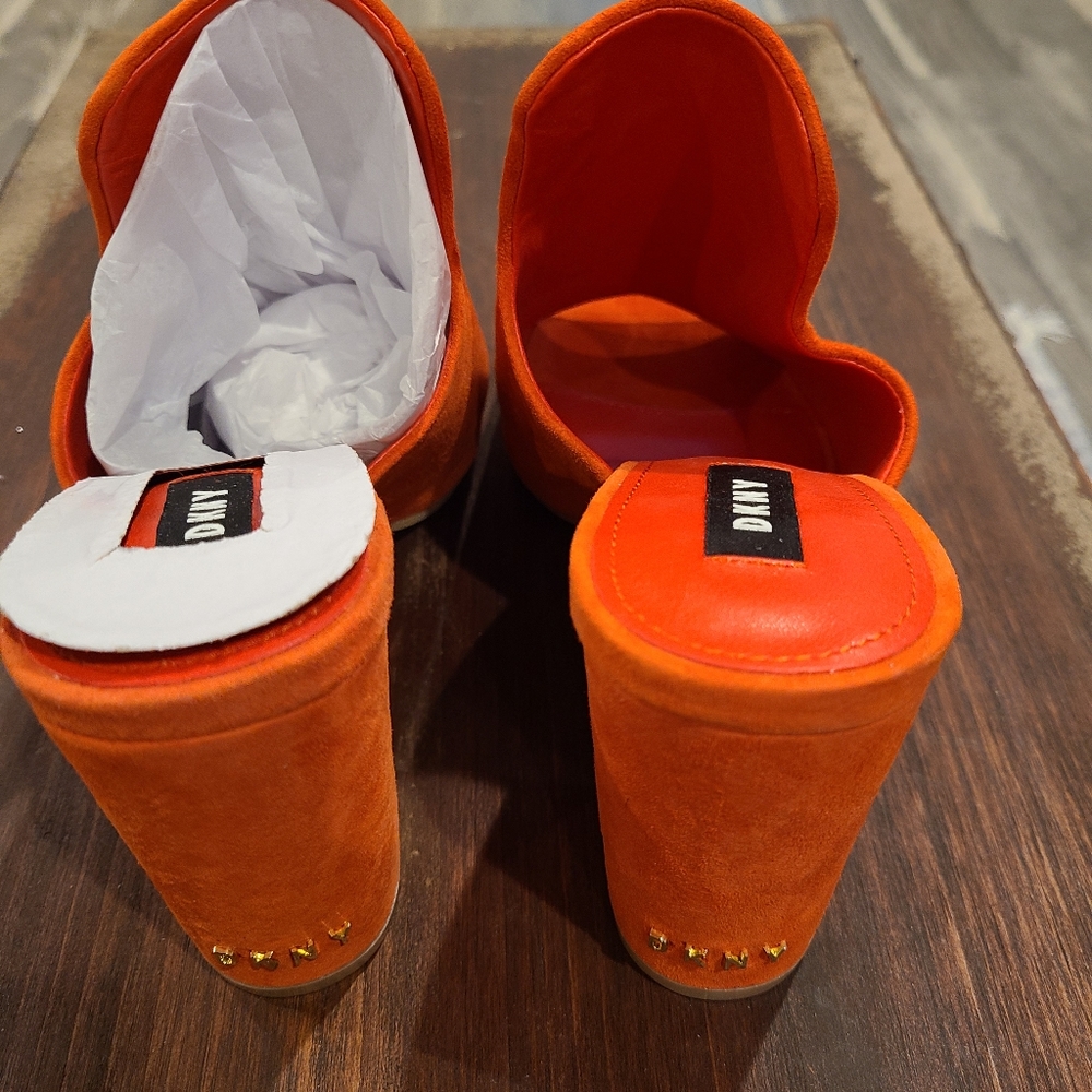 Shoes never worn